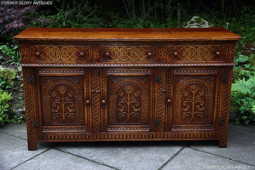 TITCHMARSH AND GOODWIN STYLE CARVED OAK DRESSER BASE / SIDEBOARD