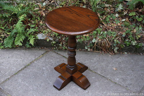 A WOOD BROTHERS OLD CHARM LIGHT OAK OCCASIONAL LAMP / WINE TABLE