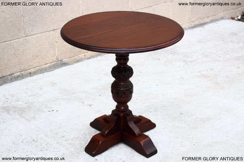 A WOOD BROTHERS OLD CHARM TUDOR BROWN CARVED OAK OCCASIONAL / LAMP / WINE / COFFEE TABLE